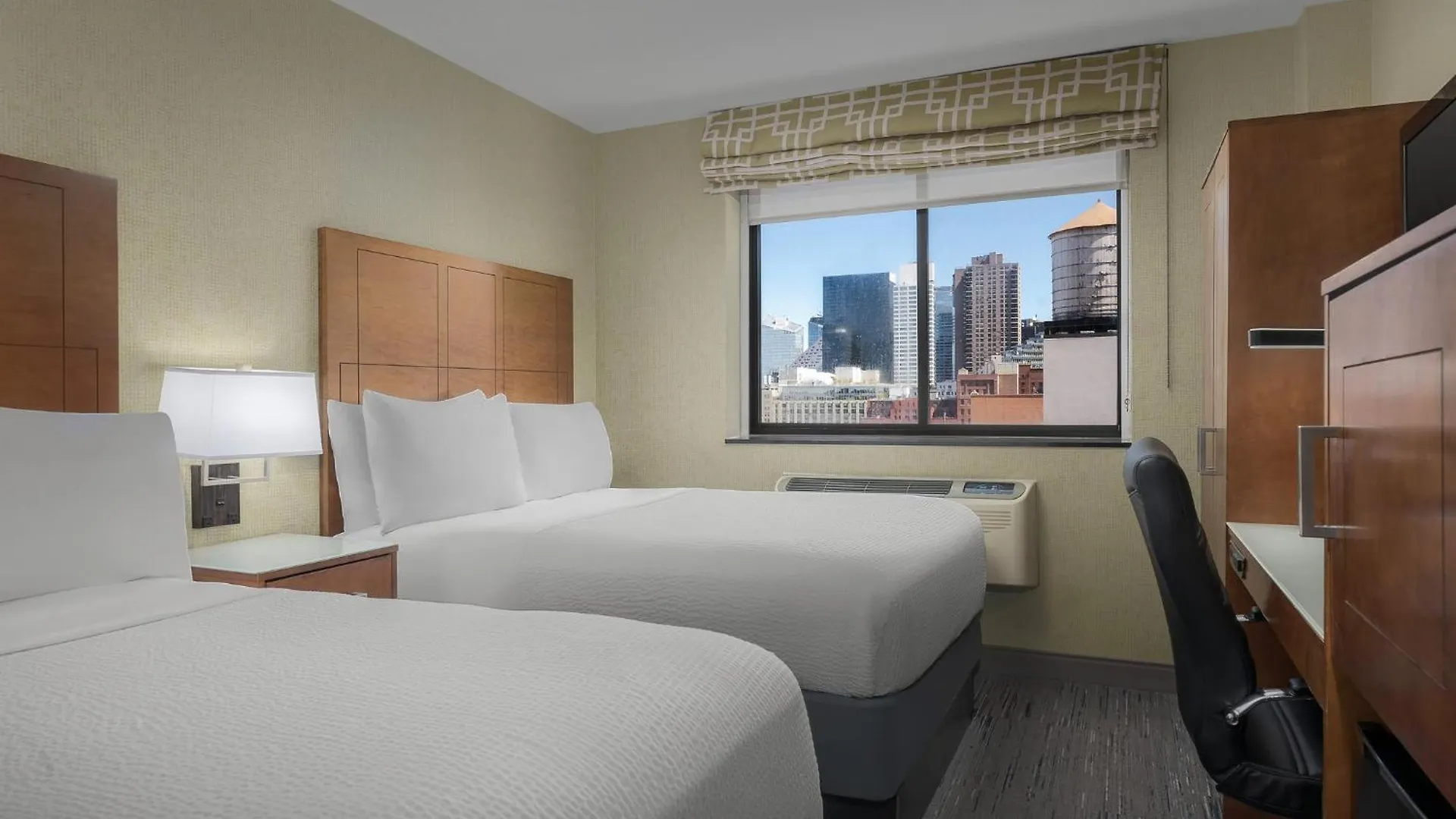 Holiday Inn Express Manhattan Midtown West By Ihg New York 3*,  United States