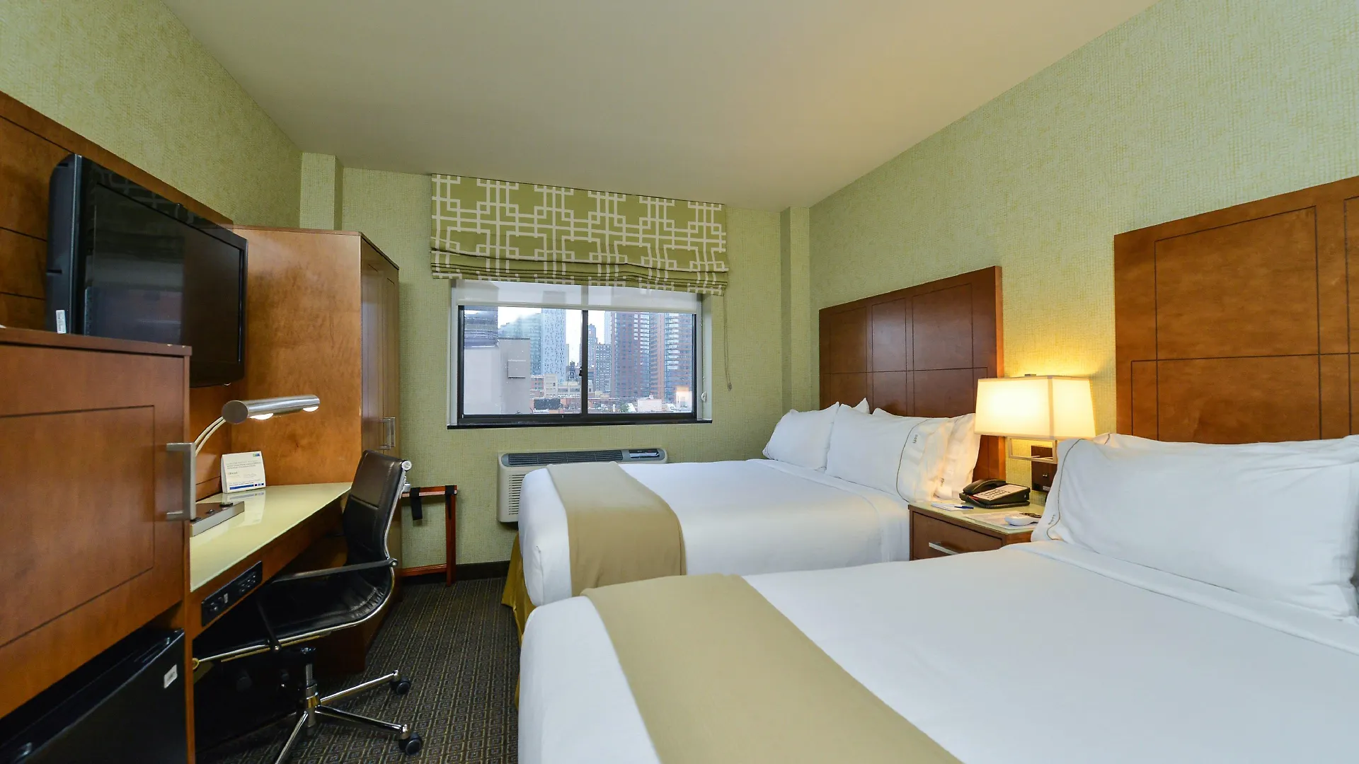 *** Hotel Holiday Inn Express Manhattan Midtown West By Ihg New York United States