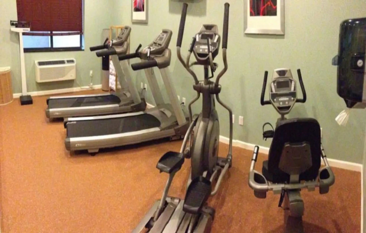Holiday Inn Express Manhattan Midtown West By Ihg New York Hotel